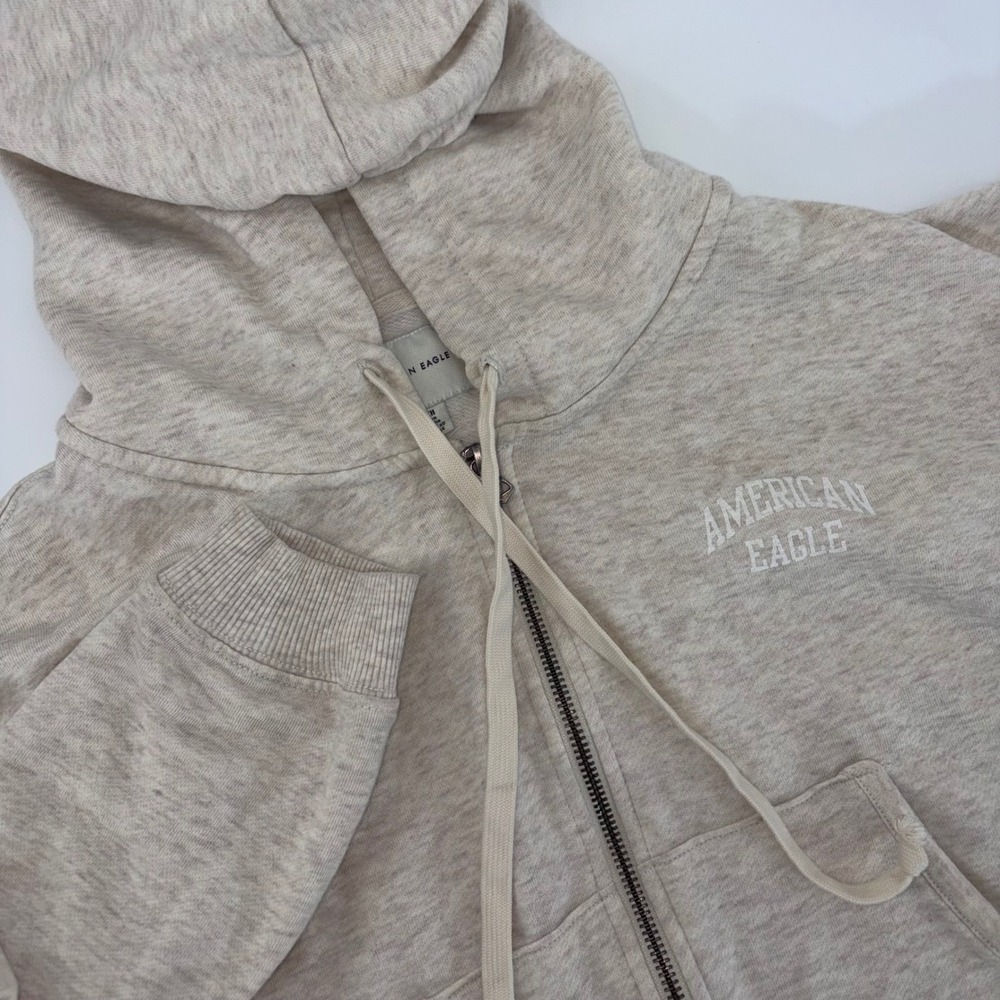 American Eagle Womens Small Oatmeal Heather Cropped Zip Up Hoodie Graphic Back